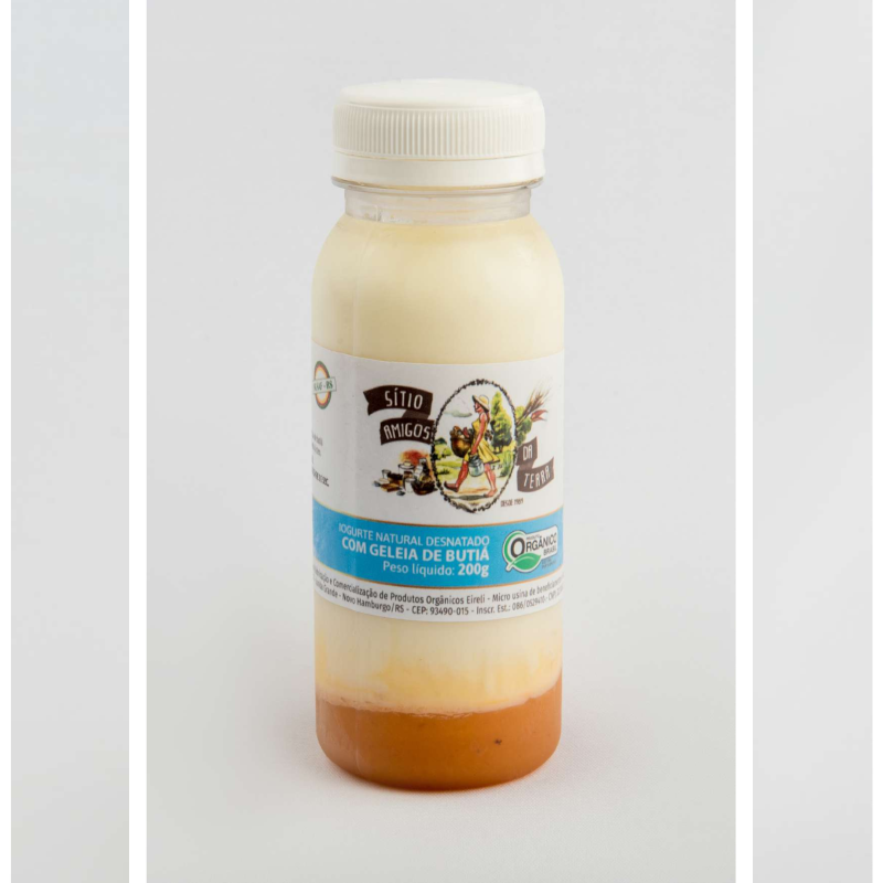 Iogurte Natural Desnatado Orgânico com Geleia de Butiá (200g) - Sítio Amigos da Terra